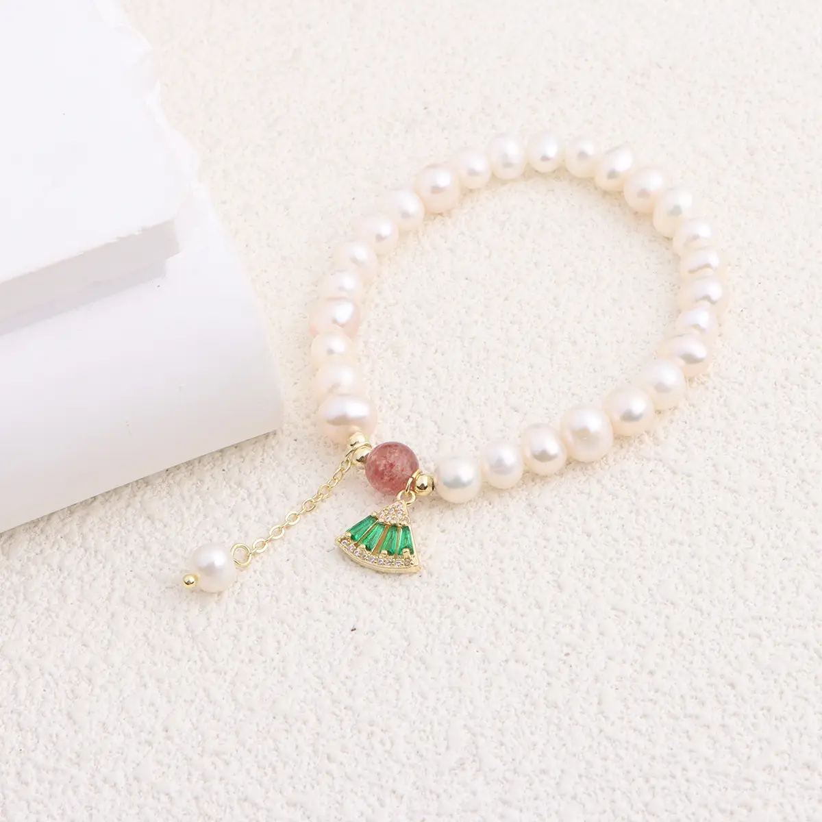 Natural Freshwater Pearl Bracelet Love Heart Design - Image 14