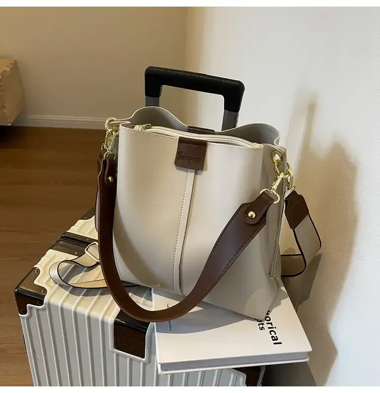 Women's Brown Leather Bucket Bag 2023 New Fashion — feature 27
