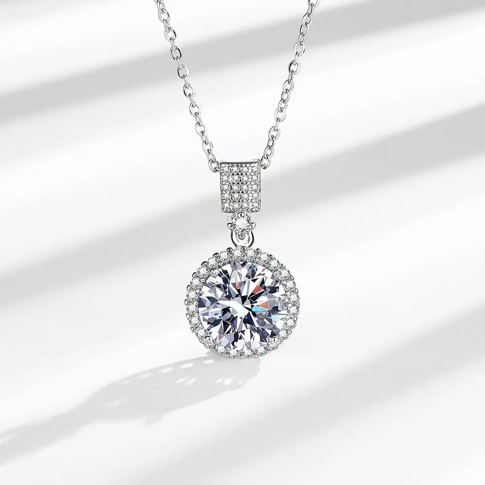 High-End Artificial Diamond Princess Round Earrings Set - Image 3