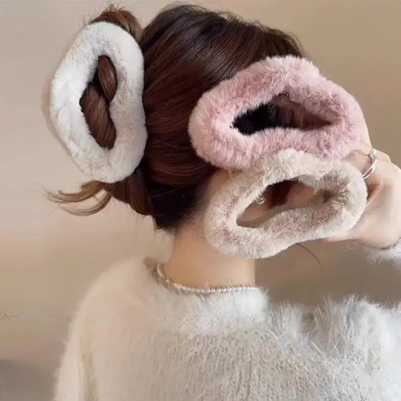 Autumn Winter Plush Clip Hairpin for Girls