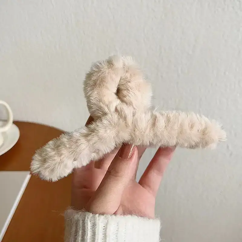 Autumn Winter Plush Clip Hairpin for Girls