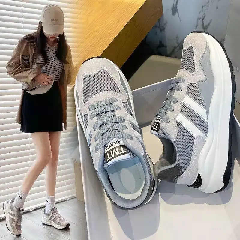 Autumn Style Sneakers, Trendy Thick-Soled Comfortable Flat Shoes, Women's Casual Lightweight Sports Sneakers Wholesale - Image 6