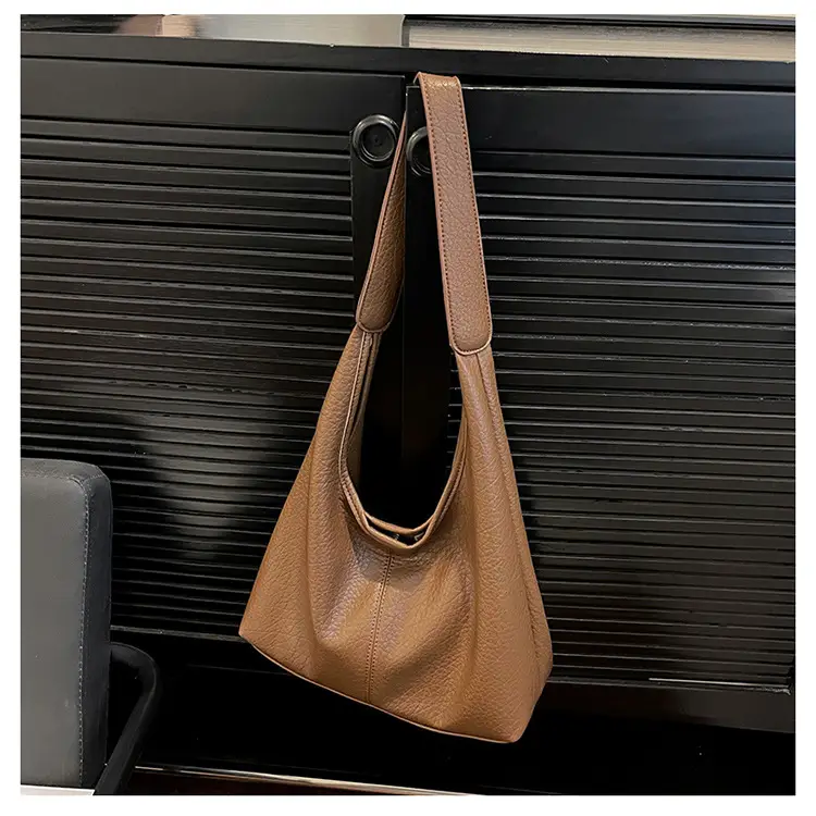 Textured Bucket Bag for Women Autumn 2026 — feature 20