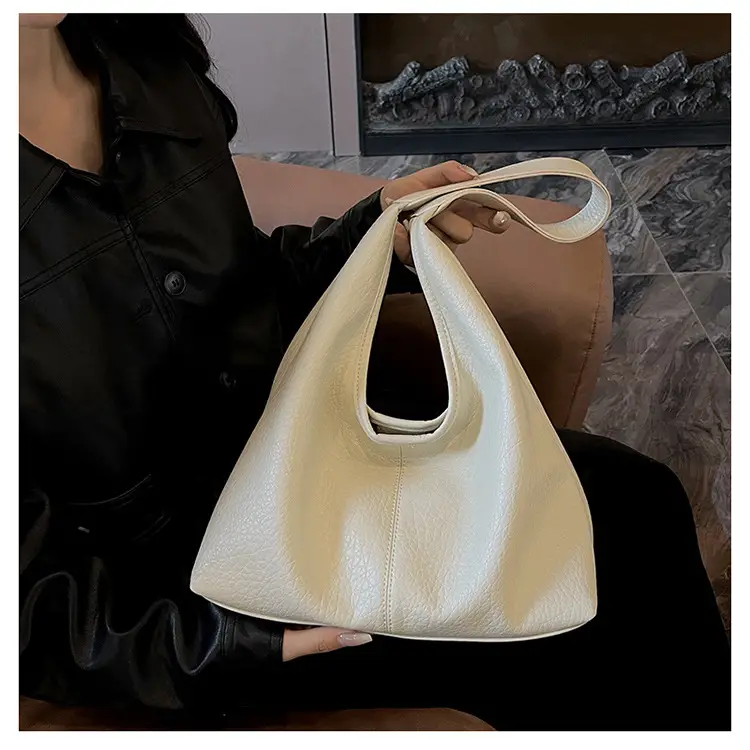 Textured Bucket Bag for Women Autumn 2026 — feature 23