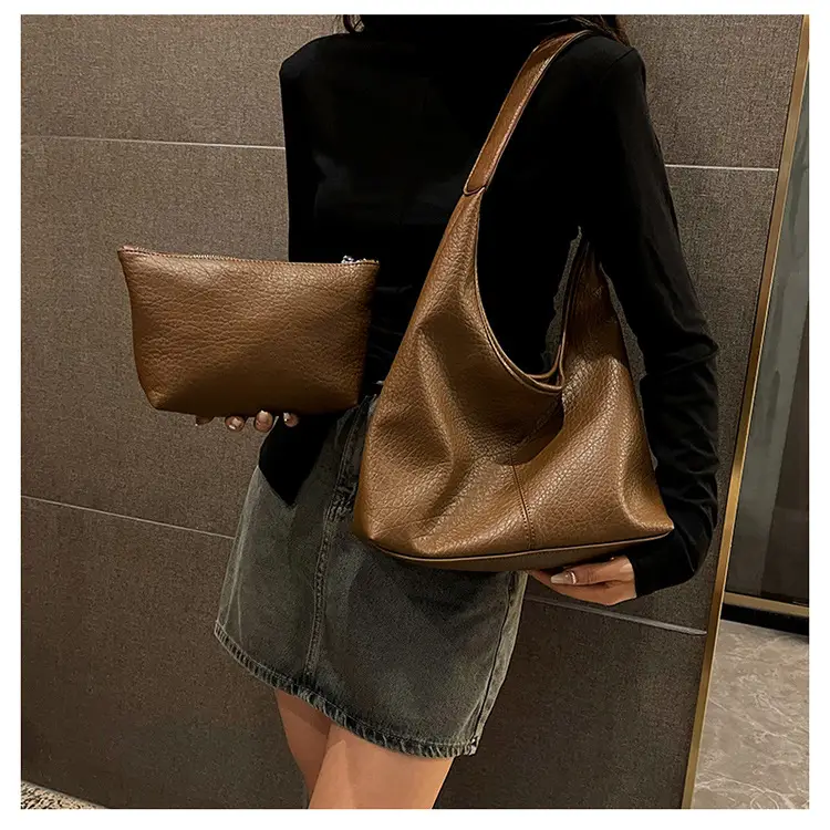 Textured Bucket Bag for Women Autumn 2026 — feature 26
