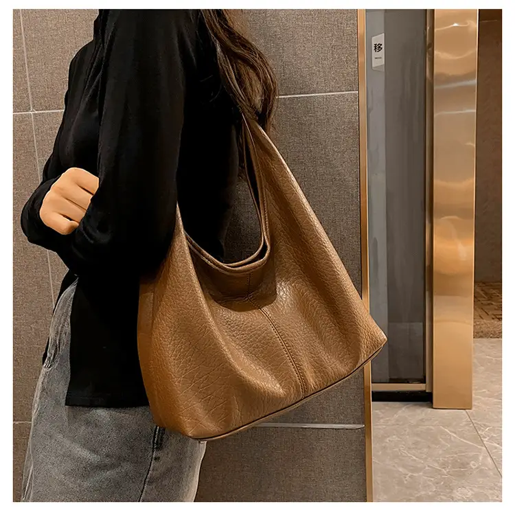 Textured Bucket Bag for Women Autumn 2026 — feature 28