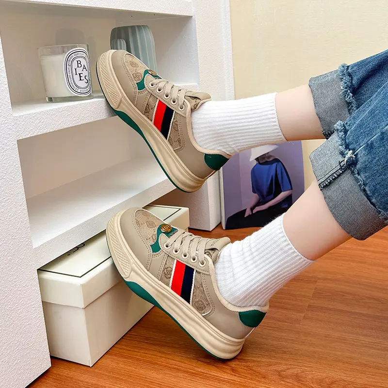 Women's Retro Casual Flat Sneakers Korean Style Comfortable - Image 6