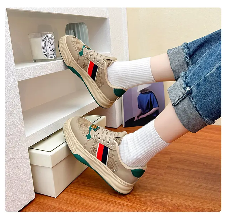 Women's Retro Casual Flat Sneakers Korean Style Comfortable — feature 28