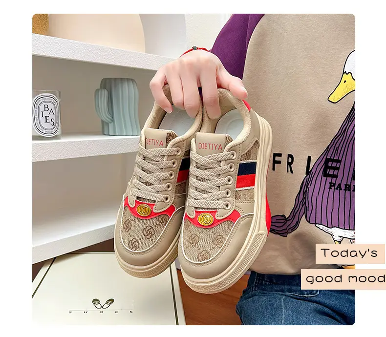 Women's Retro Casual Flat Sneakers Korean Style Comfortable — feature 31
