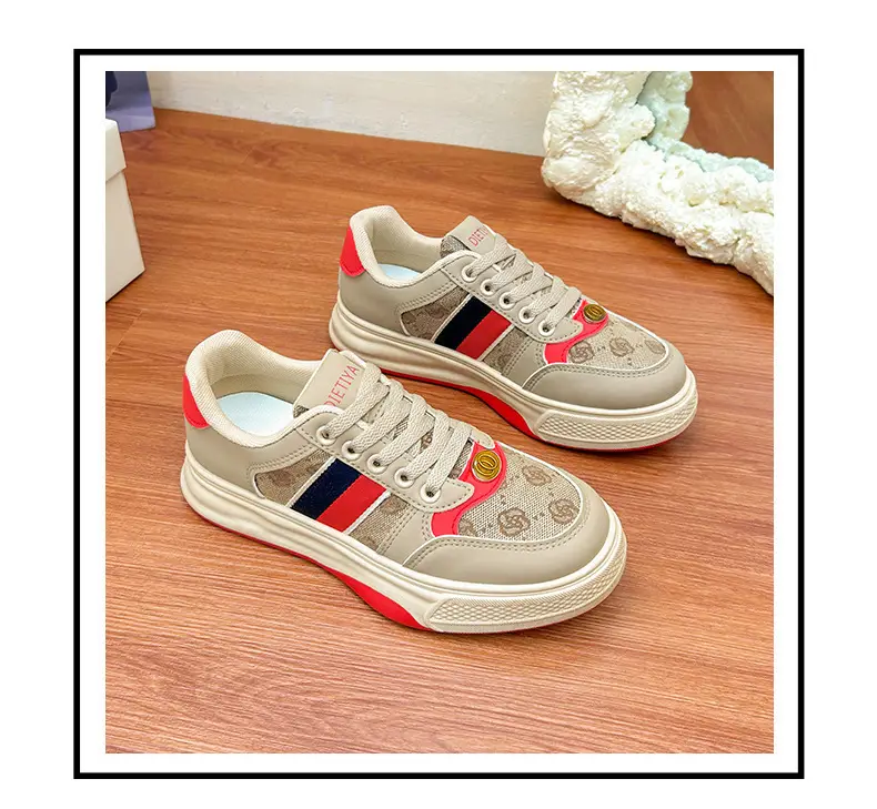 Women's Retro Casual Flat Sneakers Korean Style Comfortable — feature 38