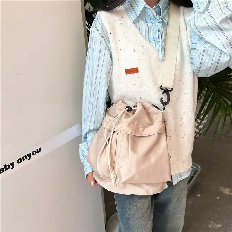 White Korean Style Shoulder Bag for Girls