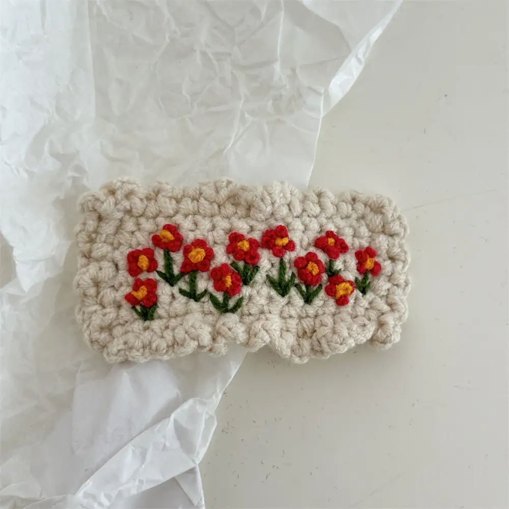 Cute Embroidered Hair Clip for Girls Autumn Winter — feature 18