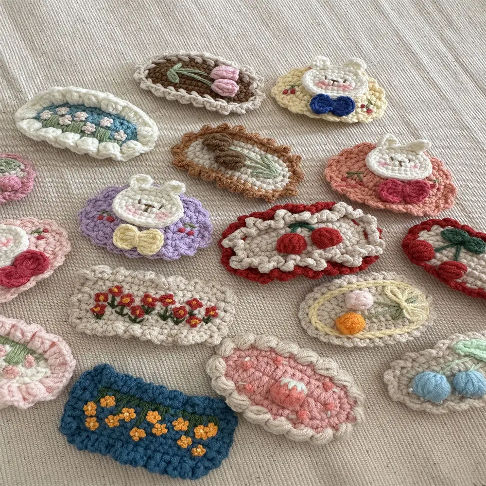 Cute Embroidered Hair Clip for Girls Autumn Winter — feature 5