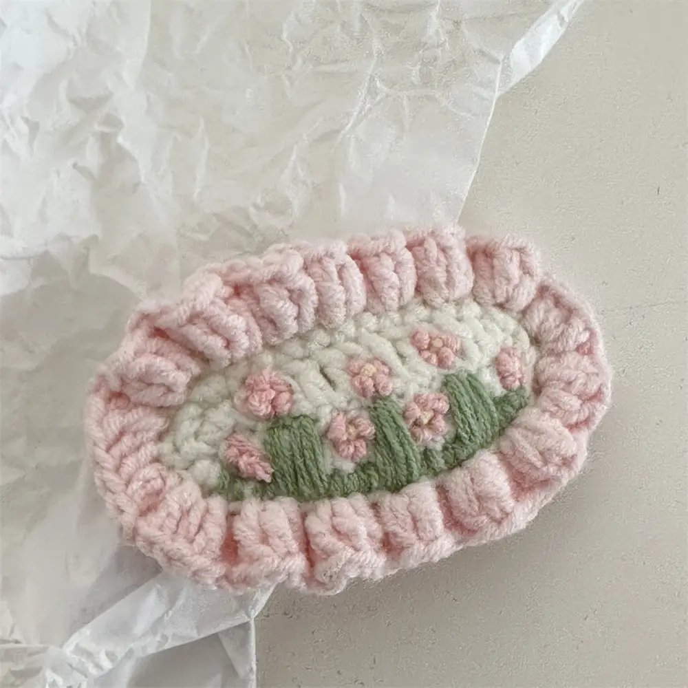 Crochet-pink flowers