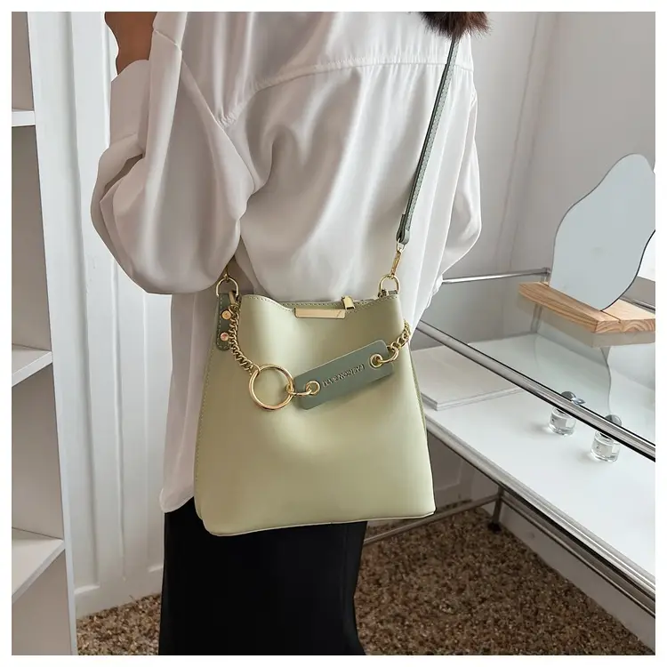 High-End Green Chain Shoulder Bag for Women — feature 20