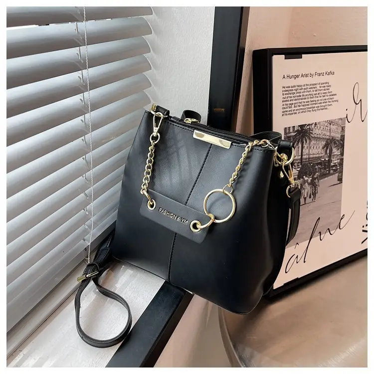 High-End Green Chain Shoulder Bag for Women — feature 25