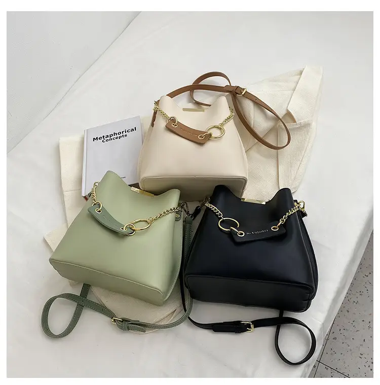 High-End Green Chain Shoulder Bag for Women — feature 27