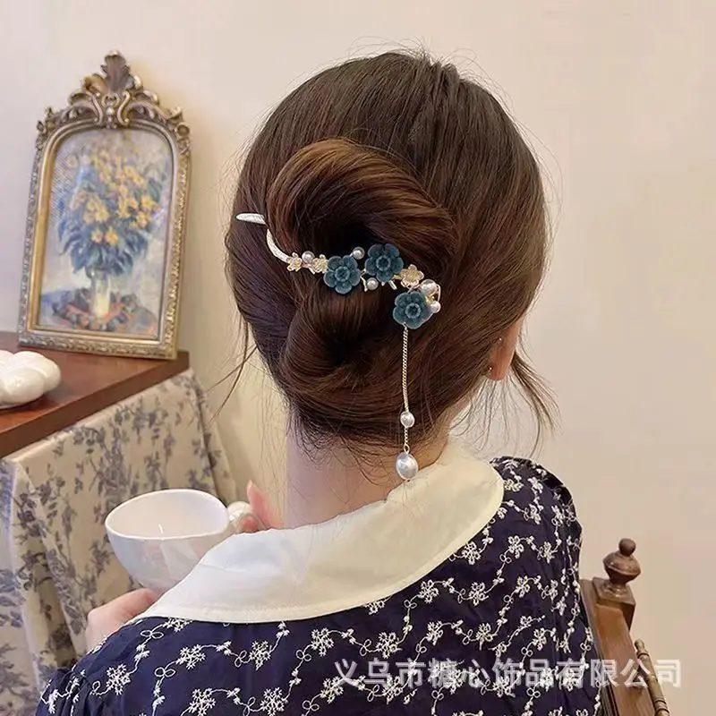 Blue Rose Twisted Hairpin with Tassel & Pearl - Image 4