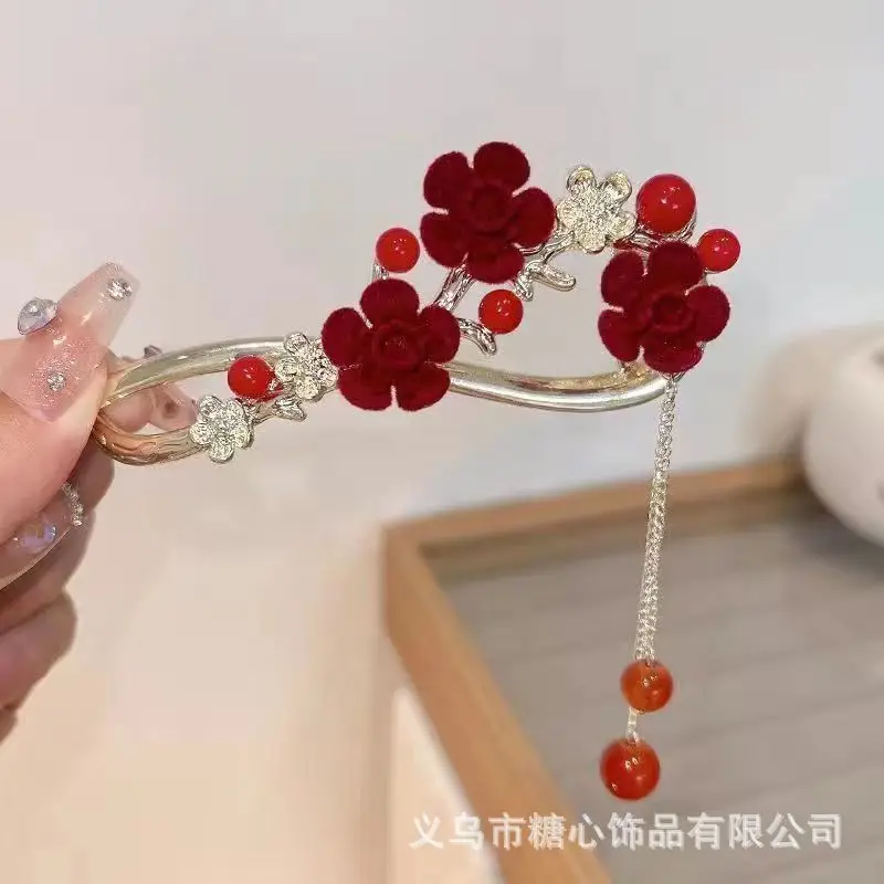 Blue Rose Twisted Hairpin with Tassel & Pearl — feature 11