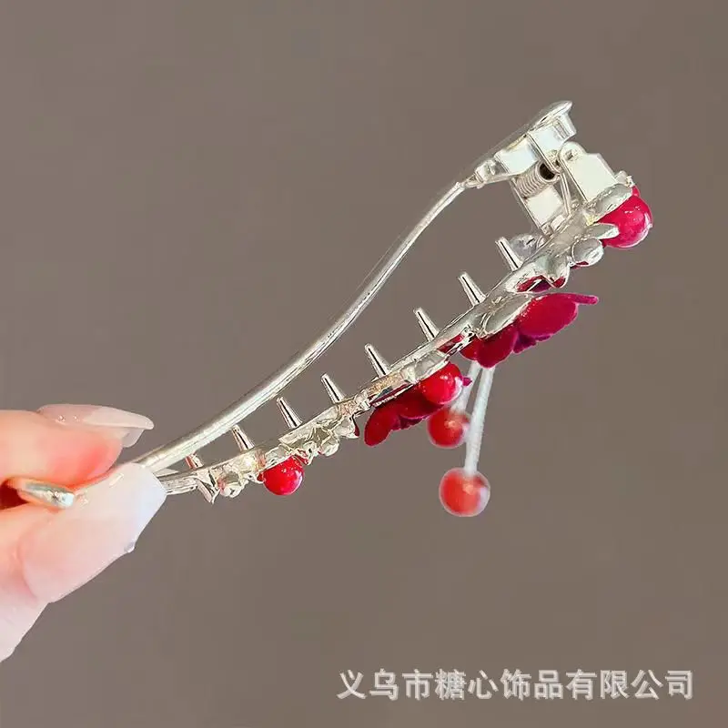 Blue Rose Twisted Hairpin with Tassel & Pearl — feature 18