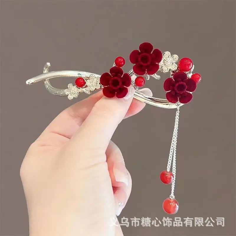 Blue Rose Twisted Hairpin with Tassel & Pearl — feature 21