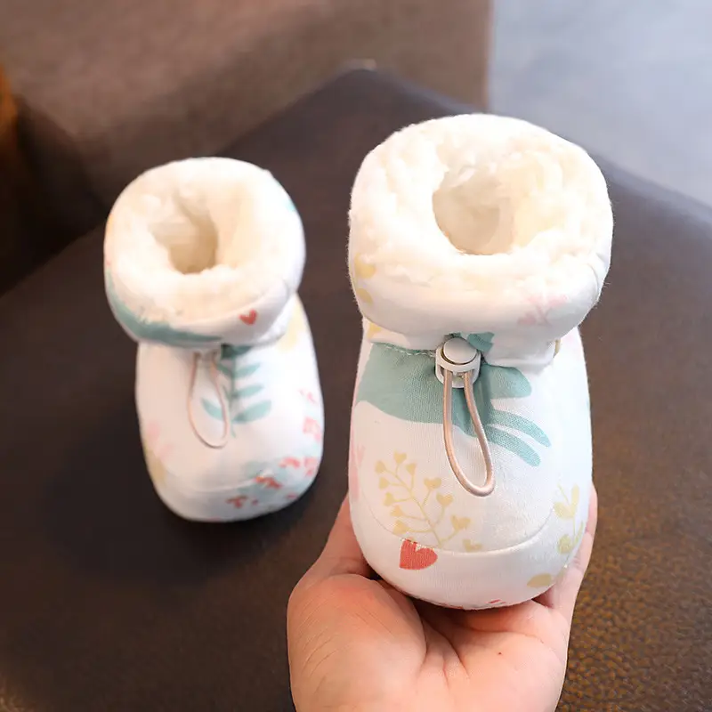 Pink Fleece Baby Shoes for 3-13M Olds Anti-Slip Warm
