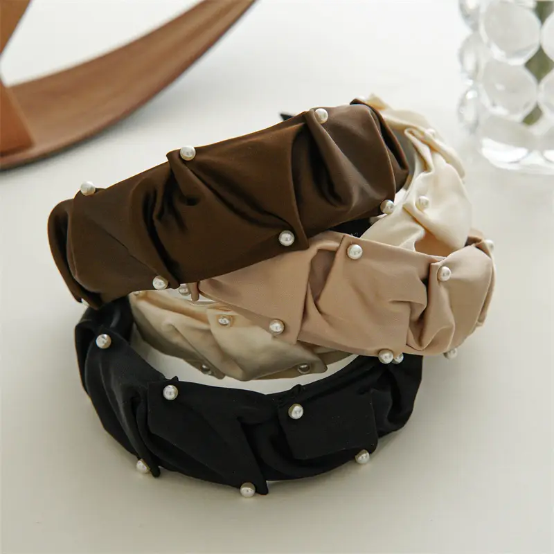Pearl Black Wide Brim Hairpin for Women — feature 6