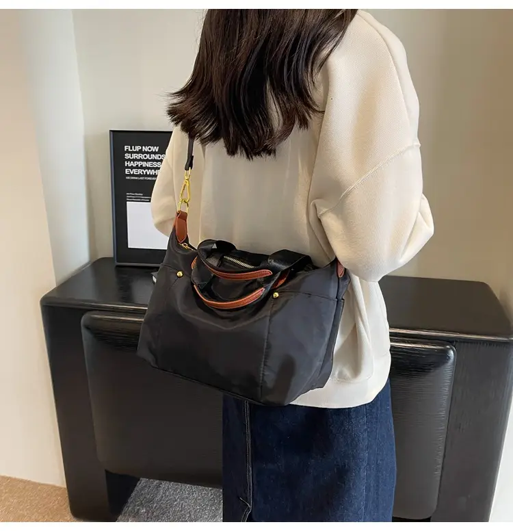 Women's 2023 Waterproof Nylon Shoulder Messenger Bag — feature 31
