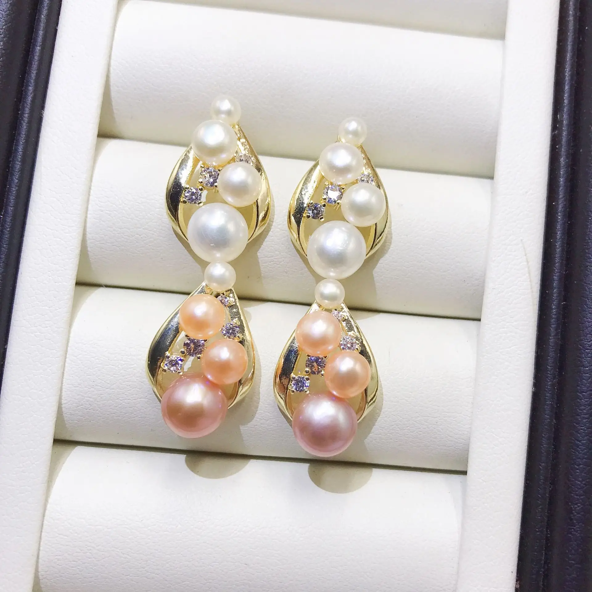 Elegant Pearl Earrings with Copper & Zircon Design — feature 14