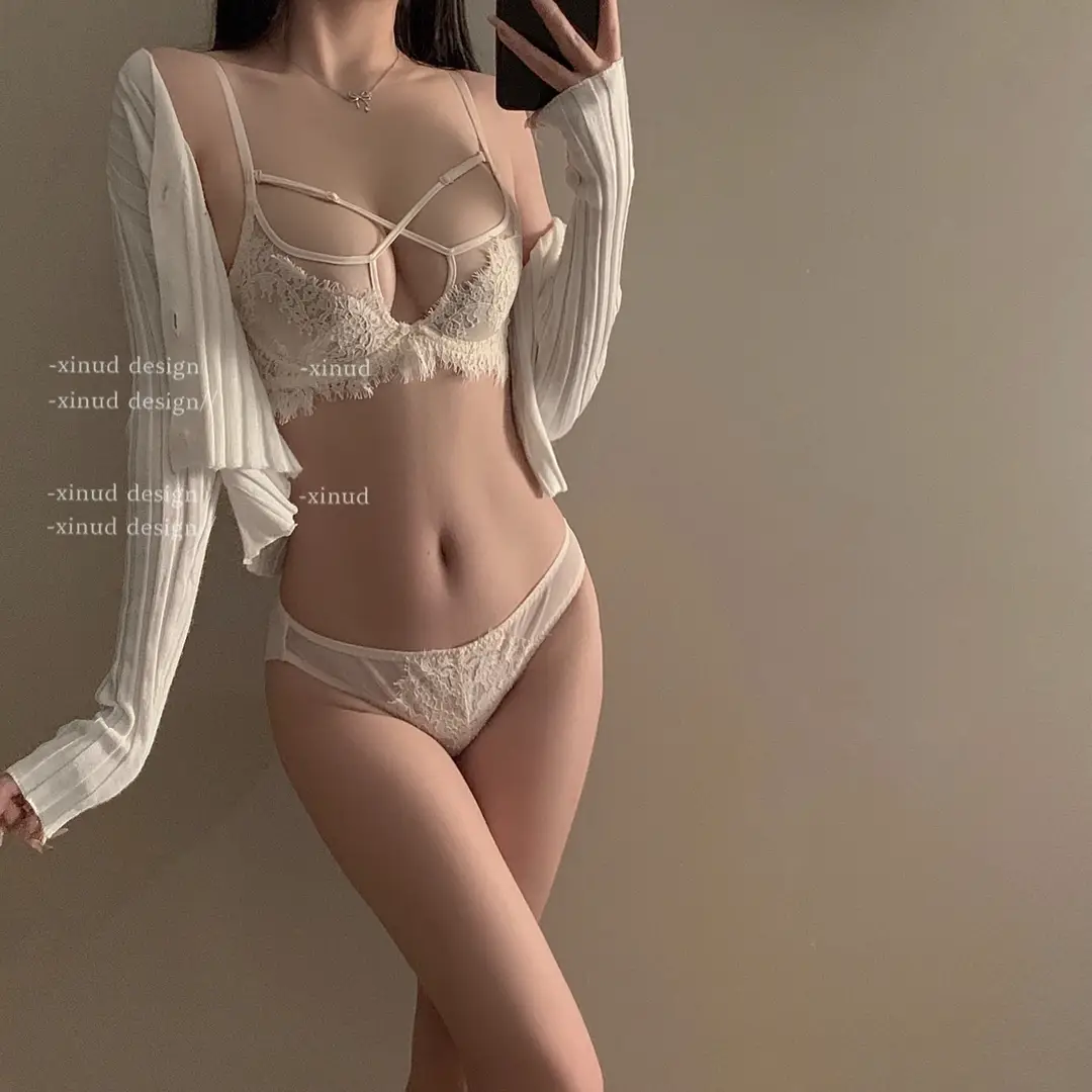 Sexy lace French underwear cross hollow bra pure desire wireless bra thin big chest small breast collection