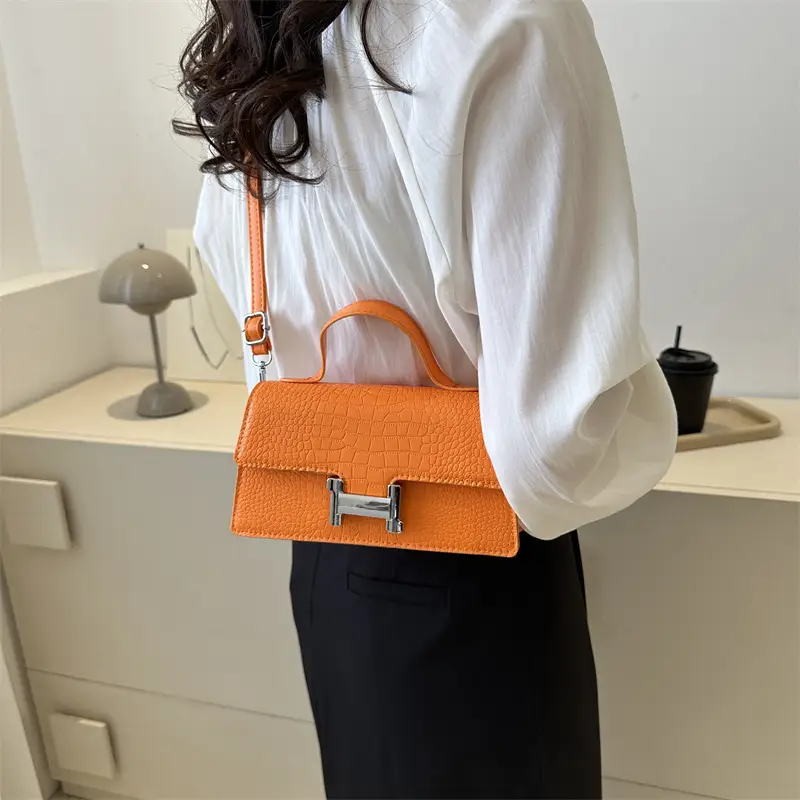 2023 Women's Casual Shoulder Bag Beige Leather - Image 7