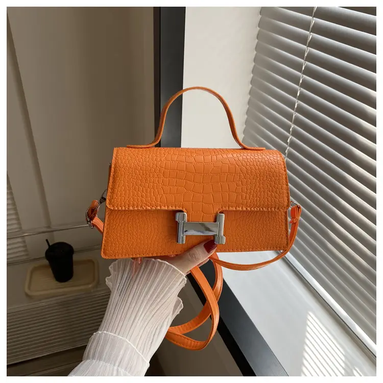 2023 Women's Casual Shoulder Bag Beige Leather - Image 4