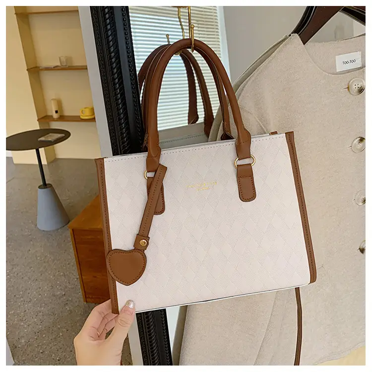 Women's Quilted Tan Shoulder Bag Large Capacity — feature 18