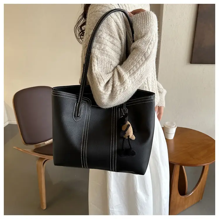 Large Capacity Women's Tan Shoulder Bag with Retro Charm — feature 10