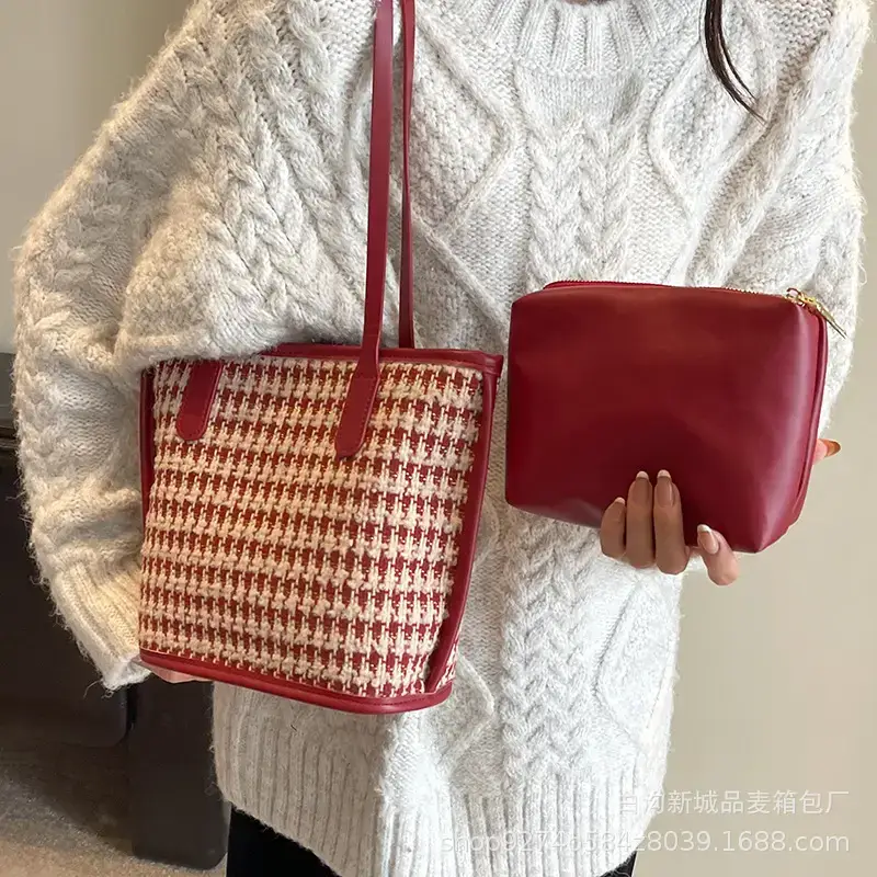 New Houndstooth Women's Houndstooth Handbag Red - Image 4