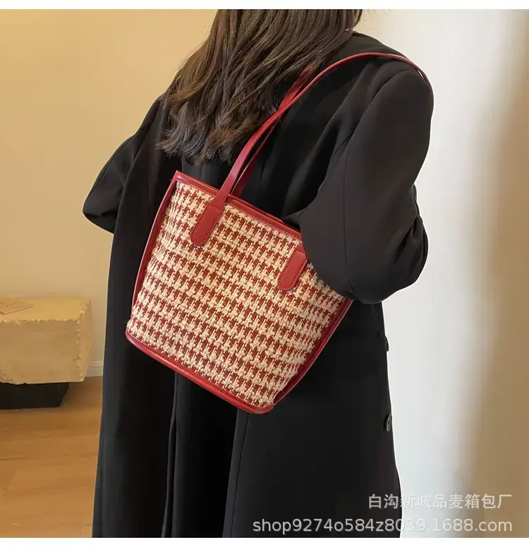 New Houndstooth Women's Houndstooth Handbag Red — feature 10