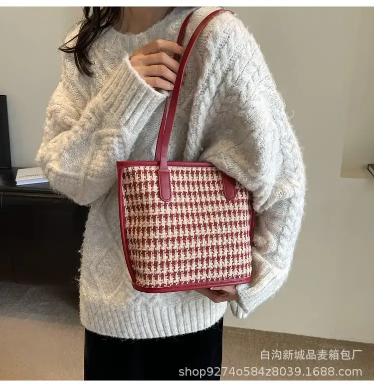 New Houndstooth Women's Houndstooth Handbag Red — feature 15