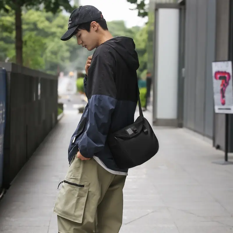 Black Messenger Bag for Men Women Commute Sports Functional - Image 3