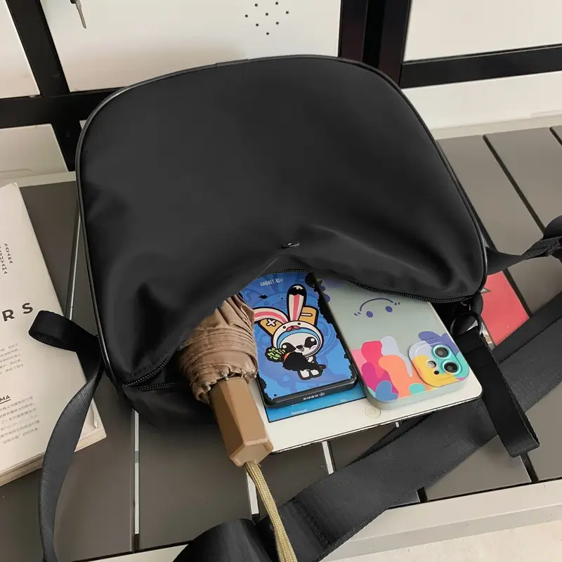 Black Messenger Bag for Men Women Commute Sports Functional - Image 5