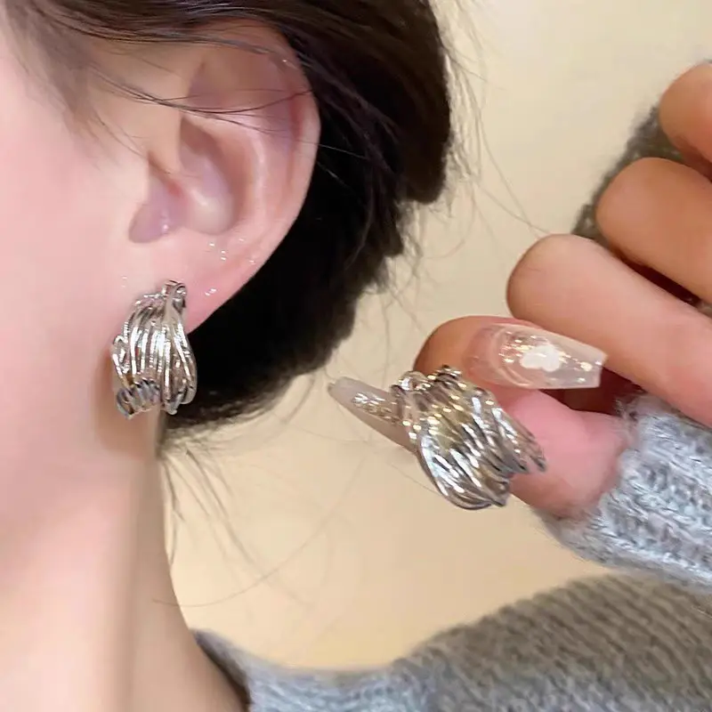 S925 Silver Heart Stud Earrings for Women - Image 22