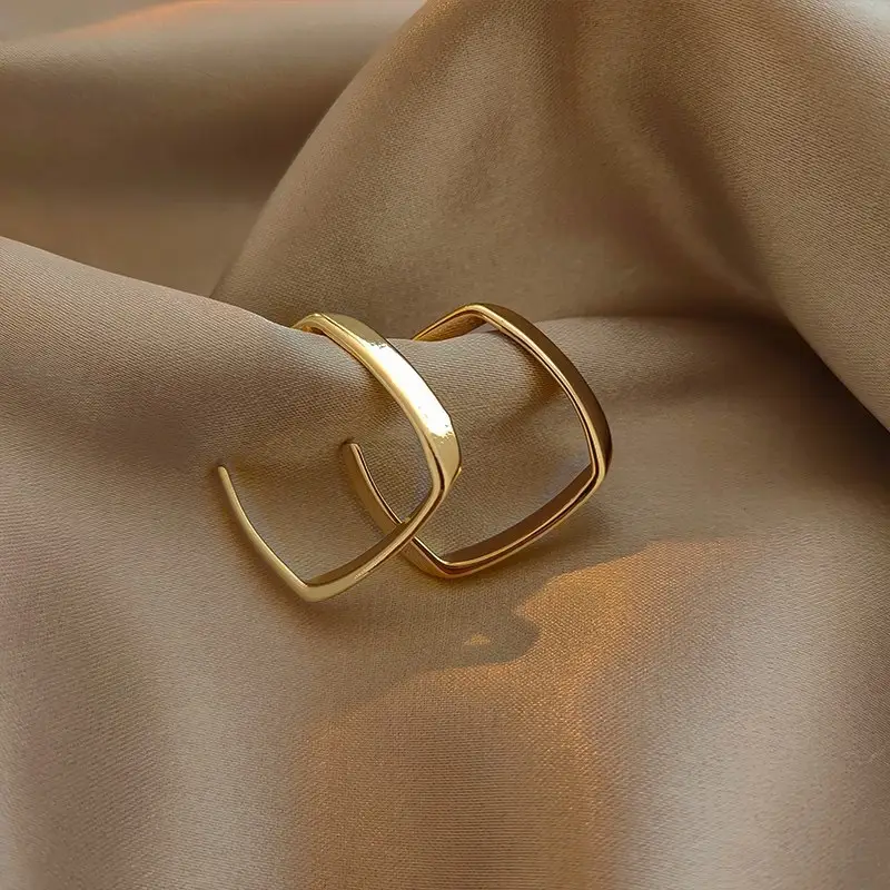 S925 Silver Heart Stud Earrings for Women - Image 3
