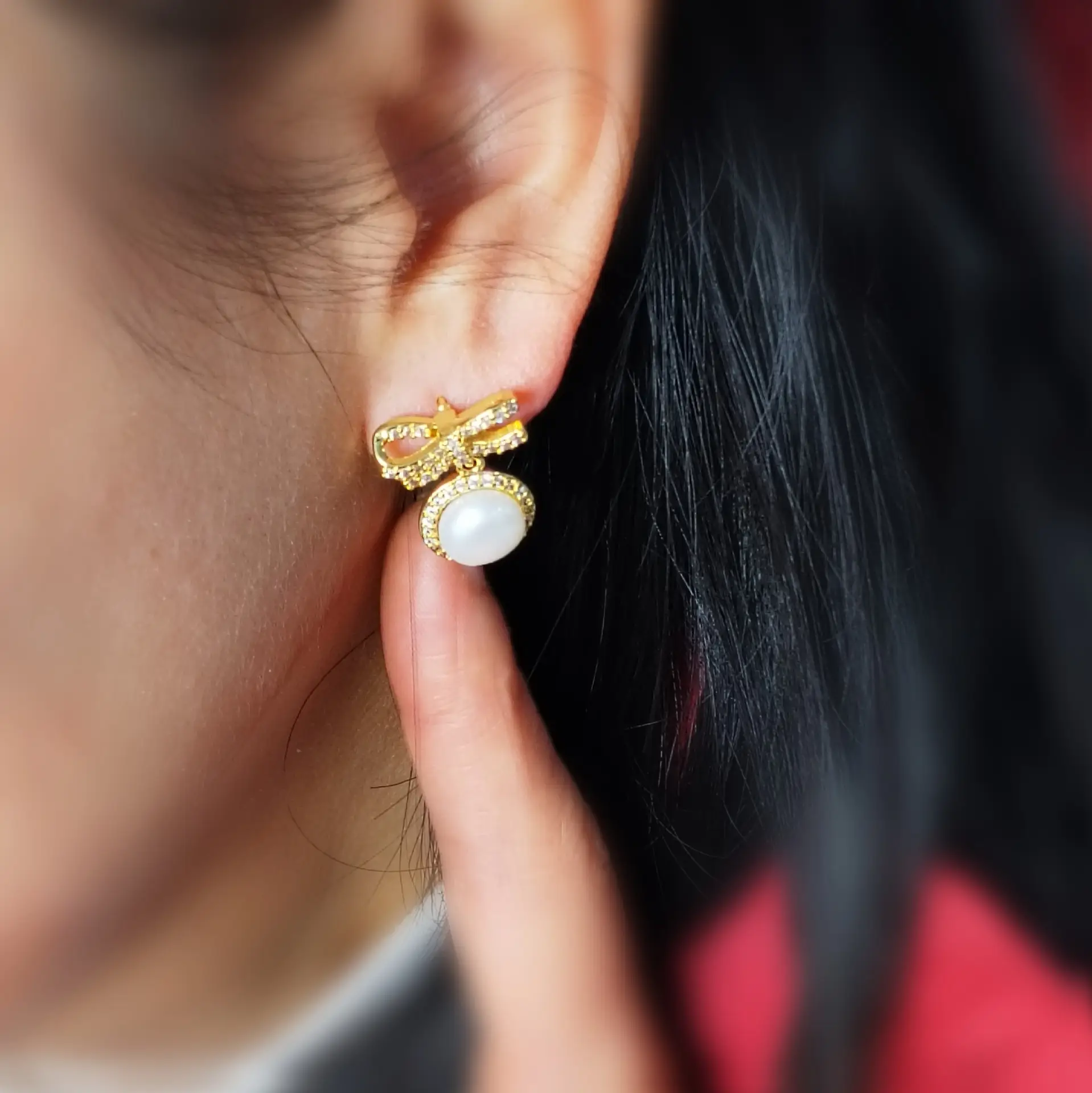 Natural Freshwater Bow Pearl Earrings for Women — feature 4