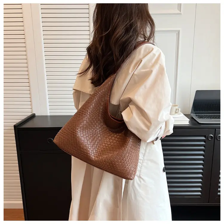 Black Embossed Leather Shoulder Bag for Women — feature 19