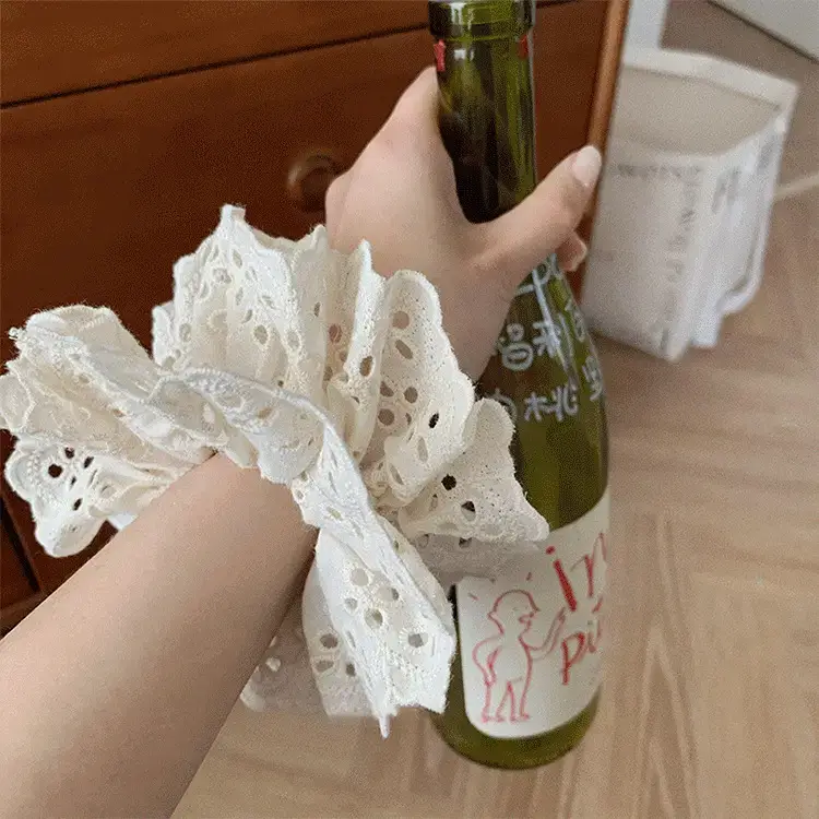 Black Lace Hair Band Double Layer Fluffy Hair Accessory — feature 14