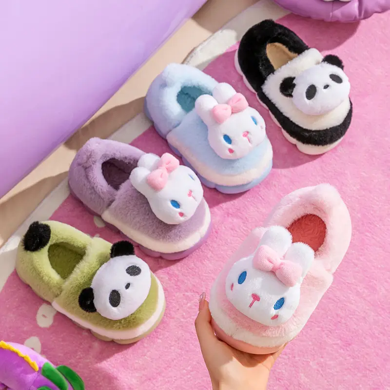 Children's cotton shoes winter boys and girls cartoon panda cotton slippers children's middle and big children's home indoor warm fleece-lined shoes