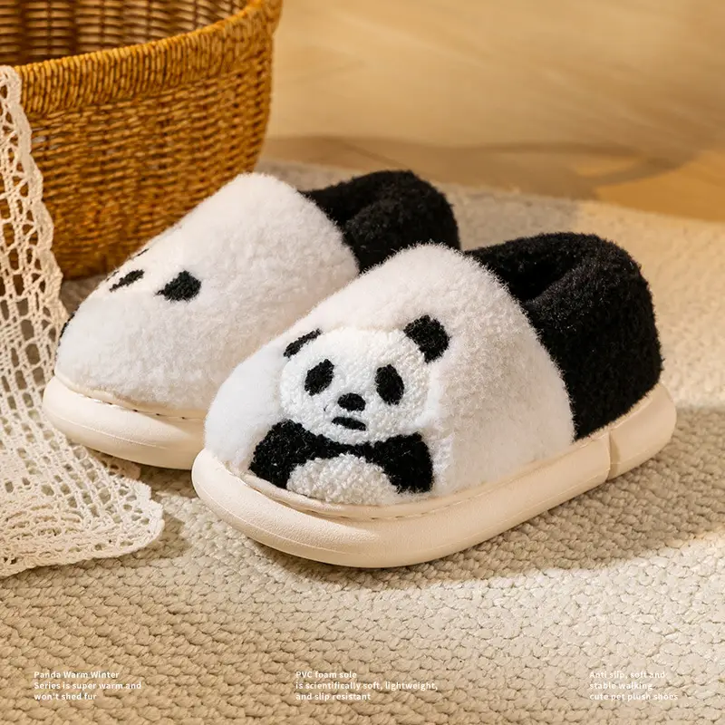 Children's cotton shoes winter boys and girls cartoon panda cotton slippers children's middle and big children's home indoor warm fleece-lined shoes