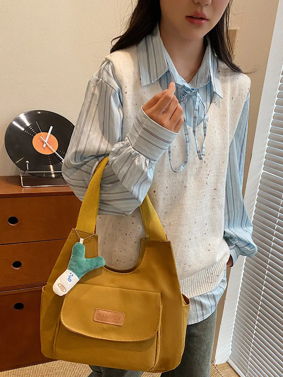Black Canvas Shoulder Bag for Women Western Style - Image 8