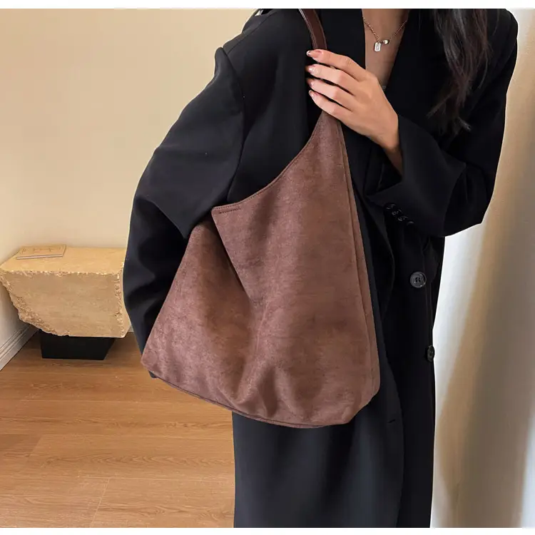 Women Retro Underarm Frosted Shoulder Bag Tan 2023 — feature 27