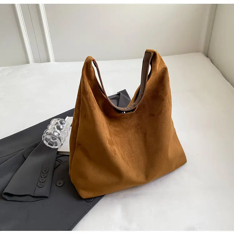 Women Retro Underarm Frosted Shoulder Bag Tan 2023 — feature 40