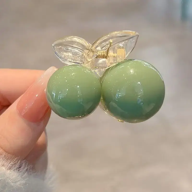 Green Pearl Cherry medium gripper